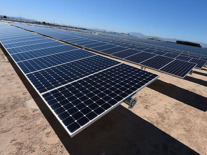La nueva batalla del gobierno con los PMGD: busca que también participen en pérdidas de energía, las que alcanzan niveles máximos
